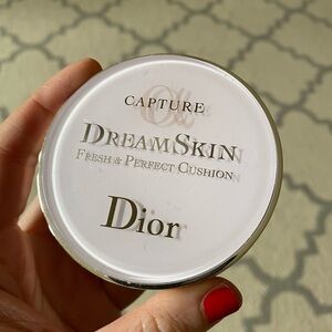 Dior Dream Skin case